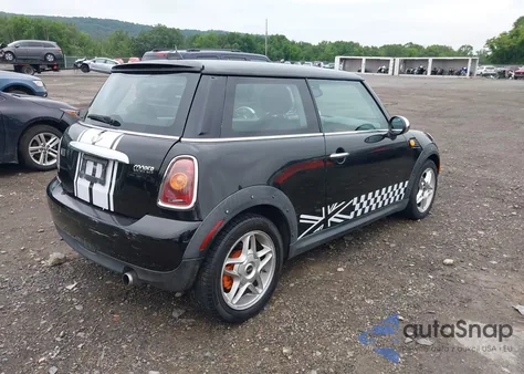 2009 Mini Cooper из США, поврежденный, VIN WMWMF33539TW76329